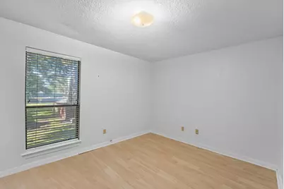 880 Tully Road #81, Houston, TX 77079 - Photo 20