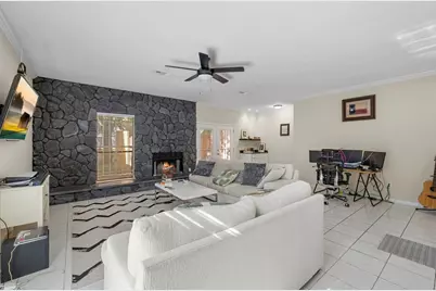 880 Tully Road #81, Houston, TX 77079 - Photo 6