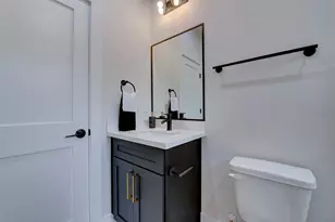 1304 Evelyn St, Houston, TX 77009 - Photo 38