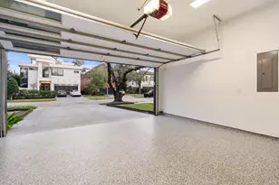 3002 Ferndale St, Houston, TX 77098 - Photo 34