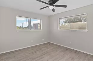 8001 S Loop E, Houston, TX 77012 - Photo 8