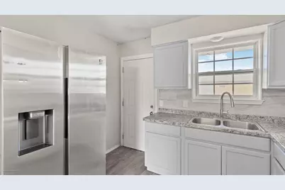 8001 South Loop E #116, Houston, TX 77012 - Photo 2