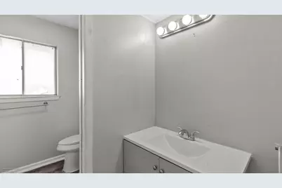 8001 South Loop E #116, Houston, TX 77012 - Photo 12