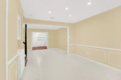 1870 Saxony Lane, Nassau Bay, TX 77058 - Photo 6