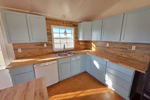 405 Blue Water Blvd, Sargent, TX 77414 - Photo 14
