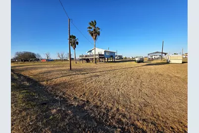 405 Blue Water Boulevard, Sargent, TX 77414 - Photo 24