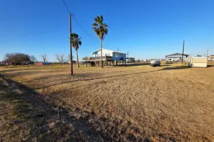 405 Blue Water Blvd, Sargent, TX 77414 - Photo 24