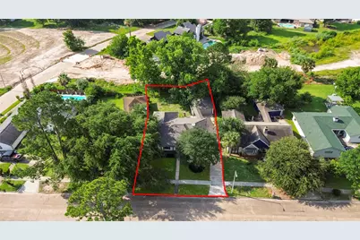6011 Green Falls Drive, Houston, TX 77088 - Photo 4