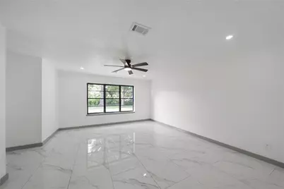 6011 Green Falls Drive, Houston, TX 77088 - Photo 22