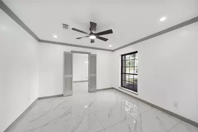 6011 Green Falls Drive, Houston, TX 77088 - Photo 10
