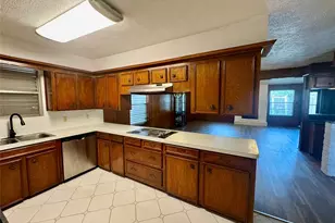 10130 Sageplum Dr, Houston, TX 77089 - Photo 6