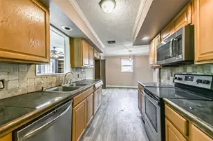 131 County Rd 3201, Cleveland, TX 77327 - Photo 14