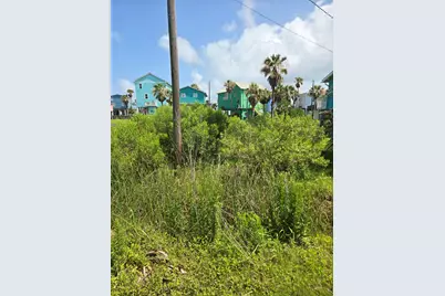 11217 Reagor Way, Galveston, TX 77554 - Photo 2