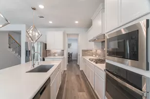 121 Cedar Hammock Trail, The Woodlands, TX 77375 - Photo 16