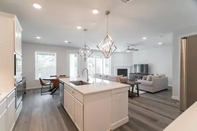 121 Cedar Hammock Trail, The Woodlands, TX 77375 - Photo 18