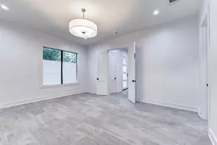 2103 Brimberry St, Houston, TX 77018 - Photo 18