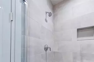 2103 Brimberry St, Houston, TX 77018 - Photo 22