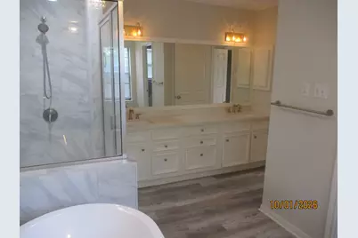25 Dover Drive, Conroe, TX 77304 - Photo 24