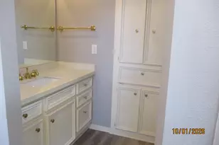 25 Dover Dr, Conroe, TX 77304 - Photo 14