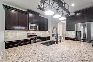 2813 Lost Maples Dr, Pearland, TX 77584 - Photo 14