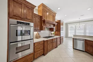 5106 Bellerive Bend Dr, College Station, TX 77845 - Photo 10