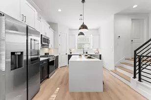 7807 Amelia Rd, Houston, TX 77055 - Photo 8