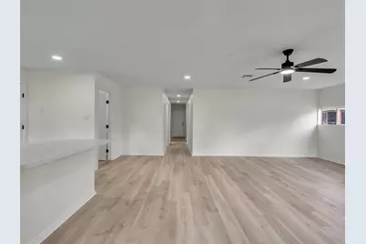 215 Sparkling Water Drive, Huffman, TX 77336 - Photo 4