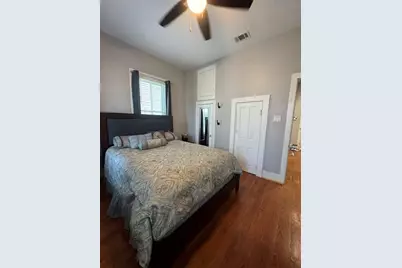 3009 Avenue Q, Galveston, TX 77550 - Photo 10