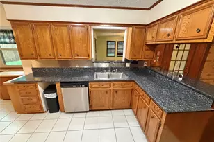 913 Cannan Dr, Angleton, TX 77515 - Photo 34
