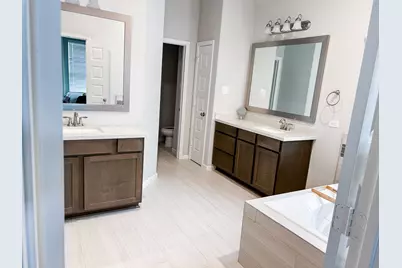 3904 Centre Plains Way, Houston, TX 77043 - Photo 36