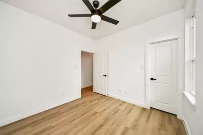 5201 Fairchild Street #B, Houston, TX 77028 - Photo 22