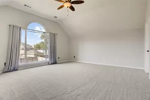 3302 S Bending Oaks Ln, Pearland, TX 77584 - Photo 4