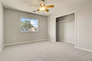 3302 S Bending Oaks Ln, Pearland, TX 77584 - Photo 10