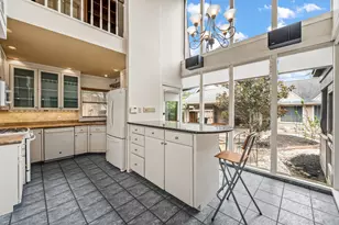 1840 Norfolk St, Houston, TX 77098 - Photo 4