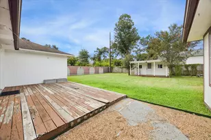 10241 Moorberry Ln, Houston, TX 77043 - Photo 10