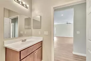 8618 Banting St, Houston, TX 77078 - Photo 14