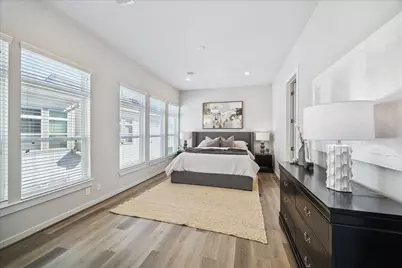 5823 Fairdale Lane #B, Houston, TX 77057 - Photo 6