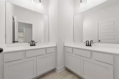 26421 East Skylight Brook Circle, Montgomery, TX 77316 - Photo 16