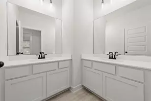 26421 East Skylight Brook Circle, Montgomery, TX 77316 - Photo 16