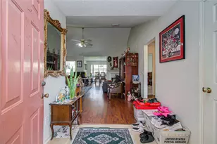 1634 Ridgebriar Dr, Houston, TX 77014 - Photo 4