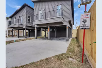 8629 Homewood Lane, Houston, TX 77028 - Photo 2