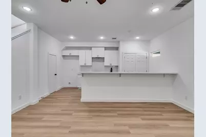 8629 Homewood Lane, Houston, TX 77028 - Photo 6