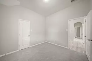 12607 Colonial Glen Ct, Pearland, TX 77584 - Photo 10