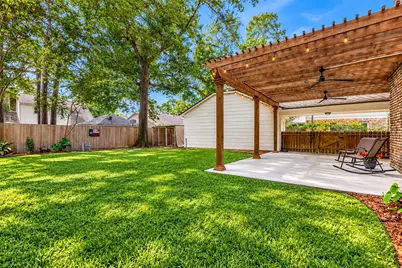 9 Devonshire Drive, Conroe, TX 77304 - Photo 48