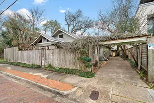 1517 Indiana St, Houston, TX 77006 - Photo 2