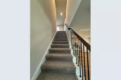 18528 Meadow Point Lane, Conroe, TX 77316 - Photo 16