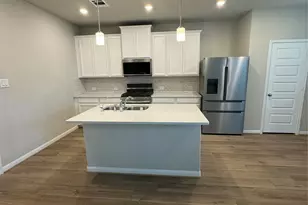 18528 Meadow Point Ln, Conroe, TX 77316 - Photo 12