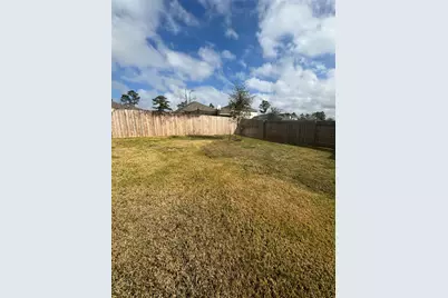 18528 Meadow Point Lane, Conroe, TX 77316 - Photo 30