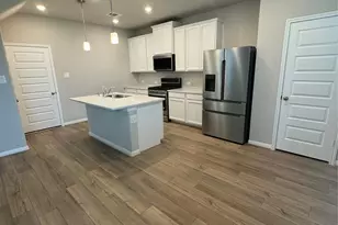 18528 Meadow Point Ln, Conroe, TX 77316 - Photo 10