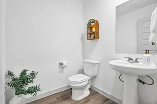 10002 Palm Royal Dr, Baytown, TX 77521 - Photo 22